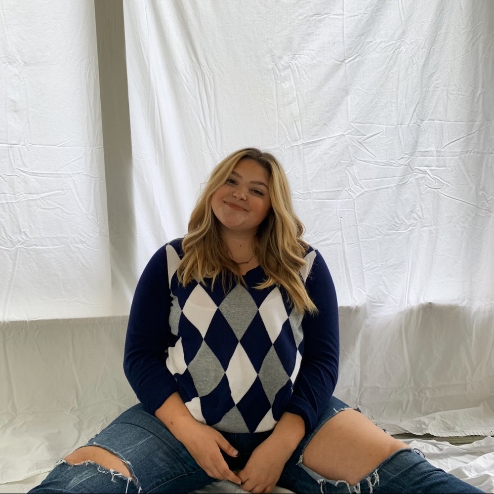 izod pattern sweater